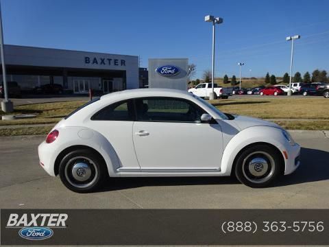 2012 VOLKSWAGEN BEETLE 2 DOOR HATCHBACK