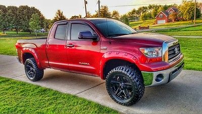 Toyota : Tundra SR5 4x4 Lifted Crew $5k Extra Lift Rim Tire Flares Toyota Tundra TRD Offroad Comparable Submodel Tacoma Ford Chevrolet Dodge Nissan