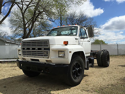Ford : Other Pickups F600 1984 ford f 600 cab chassis 4 speed manual transmission 6.1 l v 8 gas engine