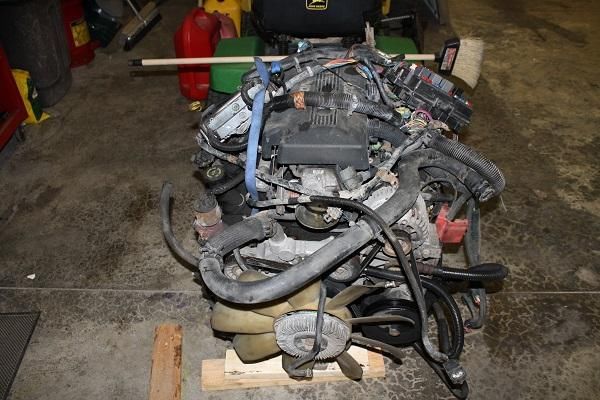 LS SWAP ENGINE! 5.3L! Complete with Wiring Harness & Computer!, 1