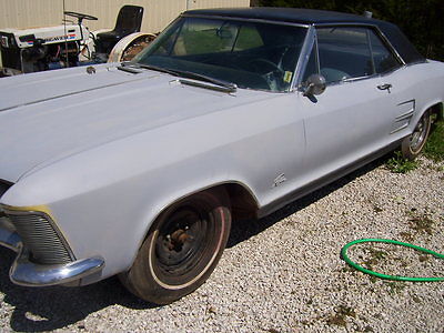 Buick : Riviera base nice base for restoration or as is as a cool rat rod