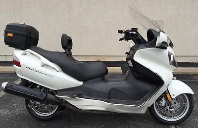 Suzuki : Other 2007 suzuki burgman 650 cc scooter motorcycle white 39 k clean title