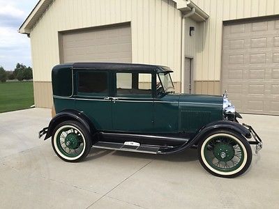 Ford : Model A 4 Door Steel Back 1928 ford model a 4 door steel back very rare green and black