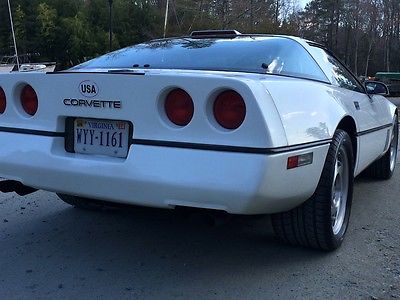 Chevrolet : Corvette Coupe 1990 chevrolet corvette hardtop convertible excellent condition garaged adult dr
