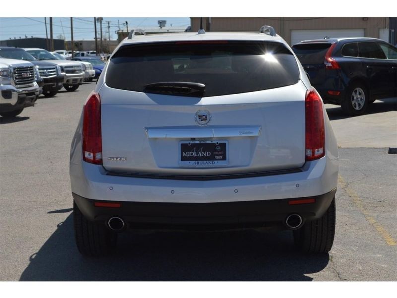 2011 Cadillac SRX SUV FWD 4dr Performance Collection, 3