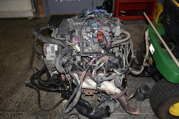 LS SWAP ENGINE! 5.3L! Complete with Wiring Harness & Computer!