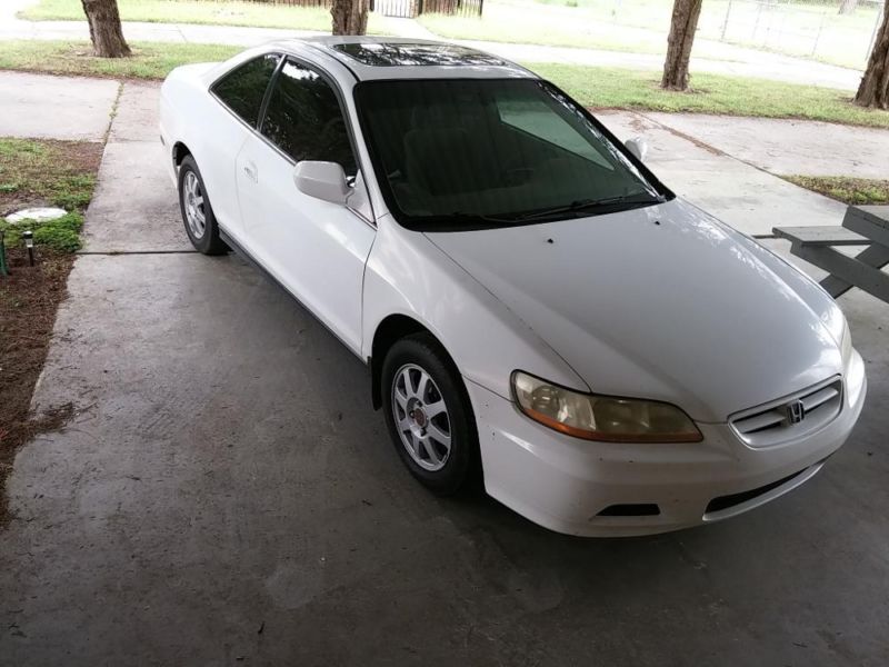 4 cyl 2002 Honda Accord SE Coupe  2 door $4500 obo cash offers only
