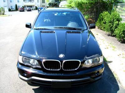 BMW X5 SUV - 2001