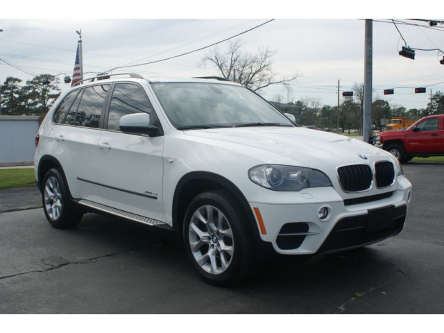 BMW : X5 AWD 4dr 35i X35I X-Drive Pano Roof Dvd Automatic Leather Fog Lamps Electric Rear One Owner