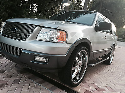 Ford : Expedition XLT Sport Sport Utility 4-Door 2004 grey ford expedition