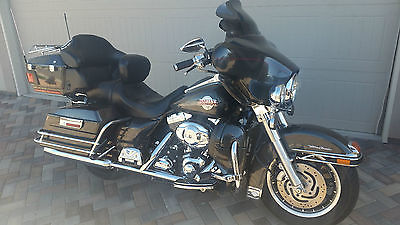 Harley-Davidson : Touring 2007 harley davidson ultra classic mint showroom cond orig owner