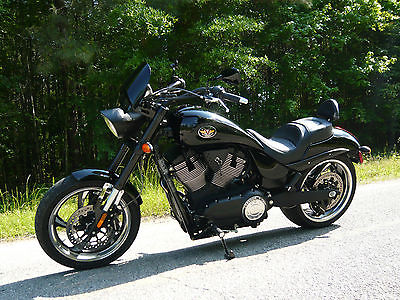 Victory : Hammer 8 Ball 2012 victory hammer 8 ball 2 400 miles w stage 2 upgrades