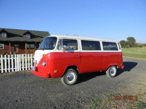 1973 Volkswagen Bus/ Transporter for: $16000