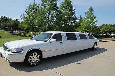 Lincoln : Town Car Executive Limousine 4-Door 2003 lincoln town car limo stretch only 27 000 miles