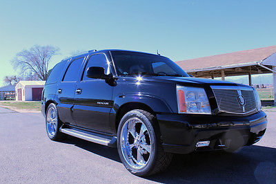 Cadillac : Escalade SUV 2003 cadillac escalade black custom loaded great condition
