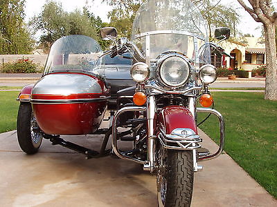 Harley-Davidson : Touring 1999 road king classic with a factory sidecar this is truly one of a kind