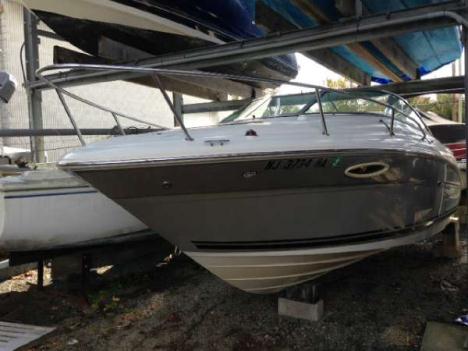 2007  Sea Ray  225 Weekender