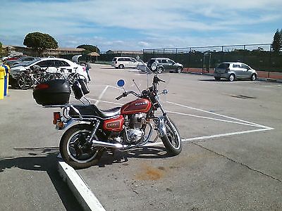 Honda : CA 1981 honda cm 400 a hondamatic