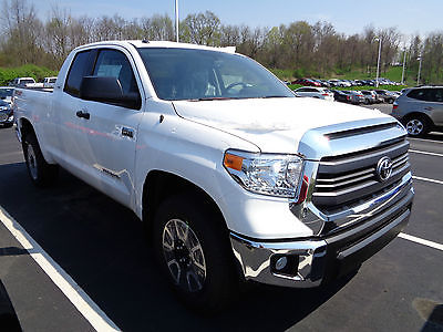 Toyota : Tundra Contact Internet Department at 814-659-1908 New 2015 Tundra Double Cab TRD Off Road Edition 4x4 Super White Rear Camera 4WD