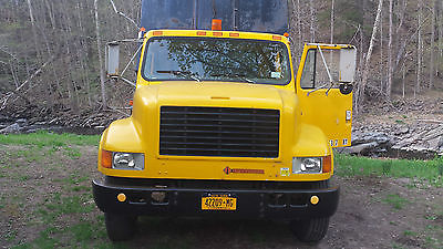 Other Makes : 4700 Base 1997 international 4700 base 7.6 l