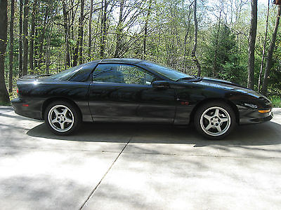 Chevrolet : Camaro SLP SS Z28 # 825 1996 chevy camaro ss z 28 t top coupe 825 black with graphite leather inteior