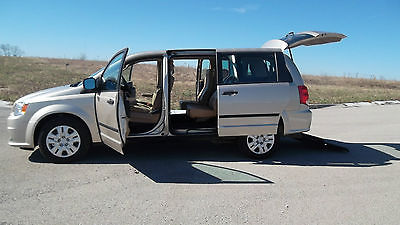 Dodge : Grand Caravan American Value Package Mini Passenger Van 4-Door 2015 dodge grand caravan wheelchair handicap rear entry ramp van
