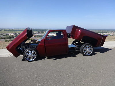 Chevrolet : C-10 Stepside custom red Chevy shortbed stepside pick up truck c-10