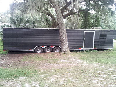 45' 5TH WHEEL M/C RACING TRAILER W CREW QTRS AC/HTR GEN WATER