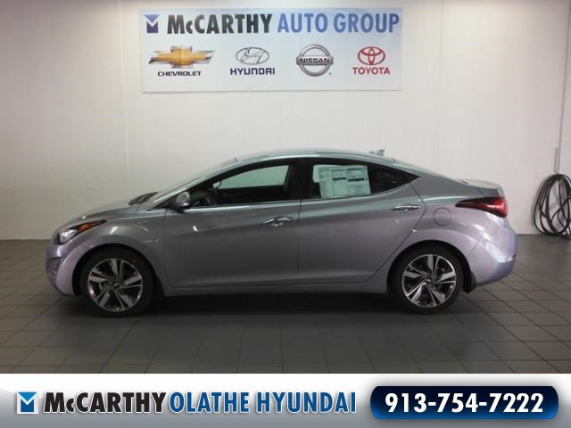 2015 HYUNDAI Elantra Limited 4dr Sedan PZEV