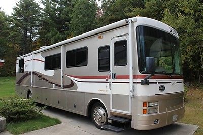 Motorhome 2000 Fleetwood Discovery only 15.6 k miles Diesel Pusher