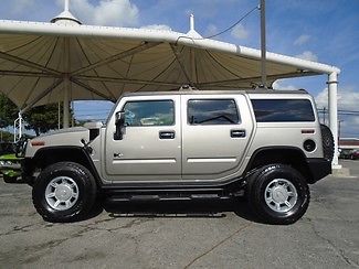 Hummer : H2 with 3rd seat bumper mounted spare HUMMER