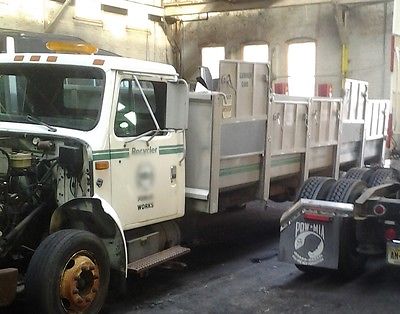 International Harvester : Other 4600 1992 international recycling dump truck eager beaver