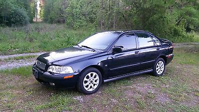 Volvo : S40 Base Sedan 4-Door Clean title, NO issues, Clean body, Runs great. Sunroof, Leather, Good Tires
