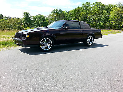Buick : Regal Grand National Coupe 2-Door 1987 buick regal grand national mint condition astroroof car
