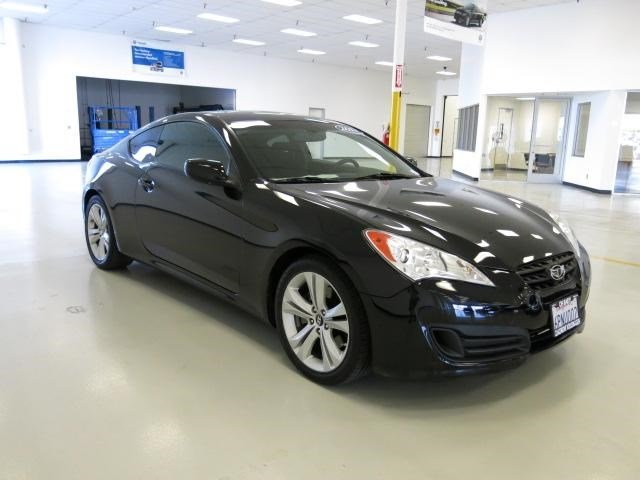 2011 HYUNDAI Genesis Coupe 2.0T 2dr Coupe 6M