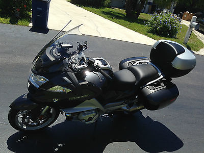 BMW : R-Series 2011 bmw r 1200 rt deluxe 9100 miles amazing condition