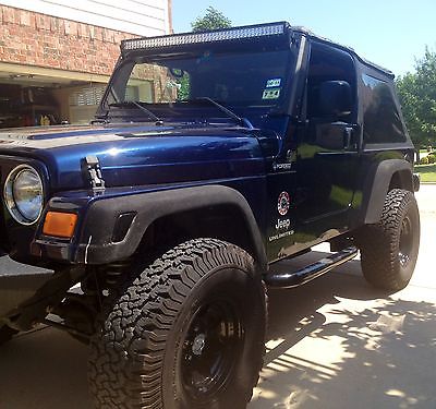 Jeep : Wrangler Unlimited LWB 2006 jeep wrangler 4 x 4 unlimited blue pearl only 72000 miles crown jewel
