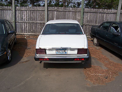 Jaguar : X-Type 4 door 1990 jaguar x 6 s 4 door white