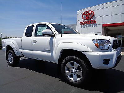 Toyota : Tacoma CONTACT INTERNET DEPT AT 814-659-1908 New 2015 Tacoma Access Cab 4.0L V6 TRD Sport 4x4 6 Foot Bed 4WD White Paint