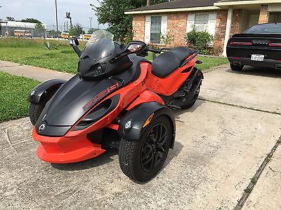 Can-Am : Spyder 2012 can am spyder rs s se 5 excellent condition semi automatic 998 cc