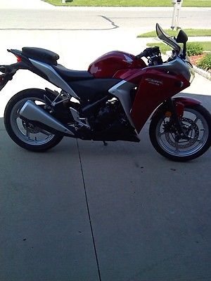 Honda : CBR 2012 honda cbr 250 r