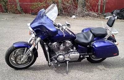 Honda : VTX 2003 honda vtx 1800 c motorcycle great shape lots of accessories