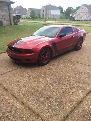 Ford : Mustang Base Coupe 2-Door 2010 ford mustang upgraded package new seats stereo system etc
