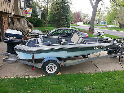 1980 Champion Bass Boat 18