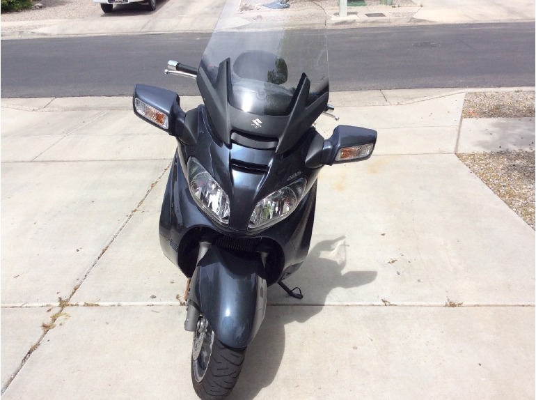 2012 Suzuki Burgman 650 EXECUTIVE