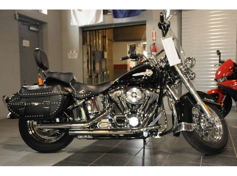2002 Harley-Davidson FLSTC/FLSTCI Heritage Softail Classic