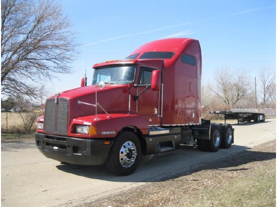 2005 KENWORTH T600B