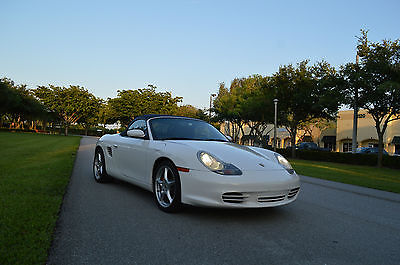 Porsche : Boxster S Convertible 2-Door Beautiful 2003 Boxster S in carrera white with yachting blue interior