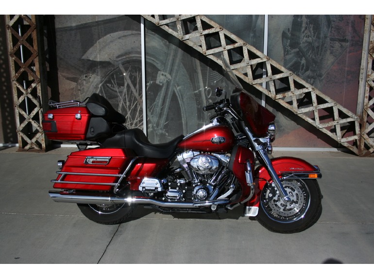 2008 Harley-Davidson FLHTCU - Ultra Classic Electra Glide