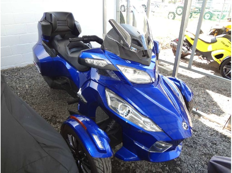 2013 Can-Am Spyder RT-S SM5